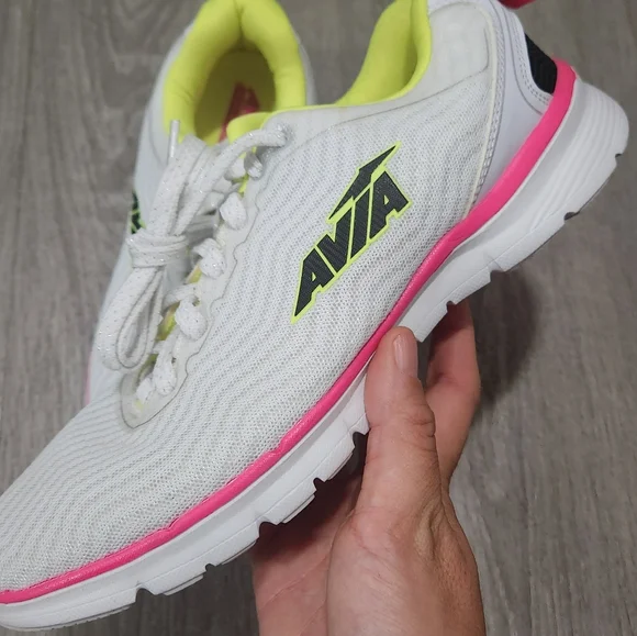 Avia Women's White and Neon Pink Athletic Shoes Size 9 - Picture 1 of 6